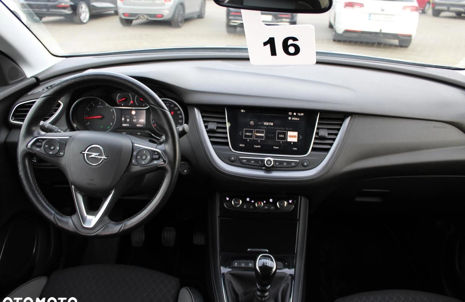 Opel Grandland X cena 66900 przebieg: 100979, rok produkcji 2017 z Będzin małe 466